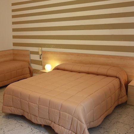 Il Normanno Hotell Mesagne Eksteriør bilde